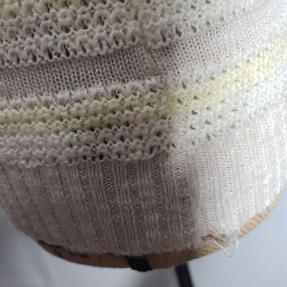 Vintage 70s Pastel Knit Short Sleeve Top Small - Picture 7 of 14